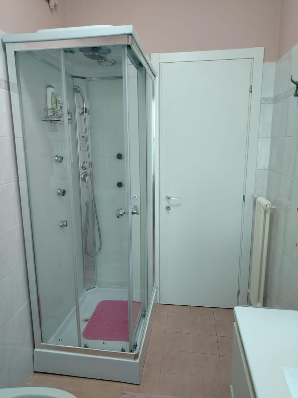 Appartamento Mari Mari Casale Monferrato Bagian luar foto